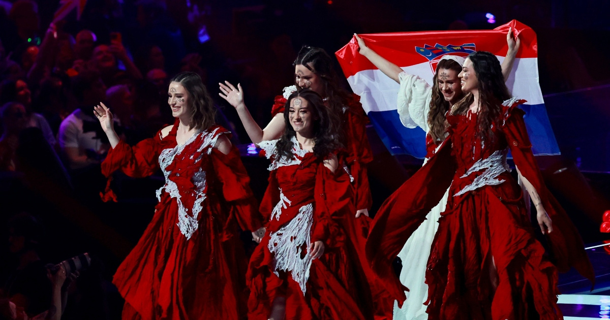 Pogledajte trenutak kad su Lelekice podigle hrvatsku zastavu na stageu Eurosonga