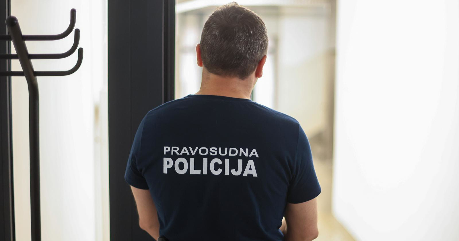 Sindikat pravosudne policije podržao policajku iz Afere Nakaze