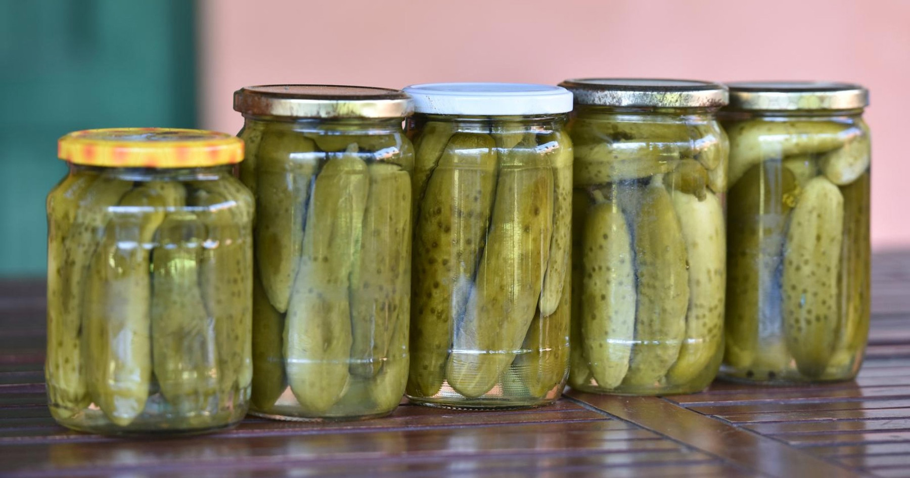 Recept za domaće kisele krastavce koji uvijek uspiju, ostat će hrskavi cijele zime