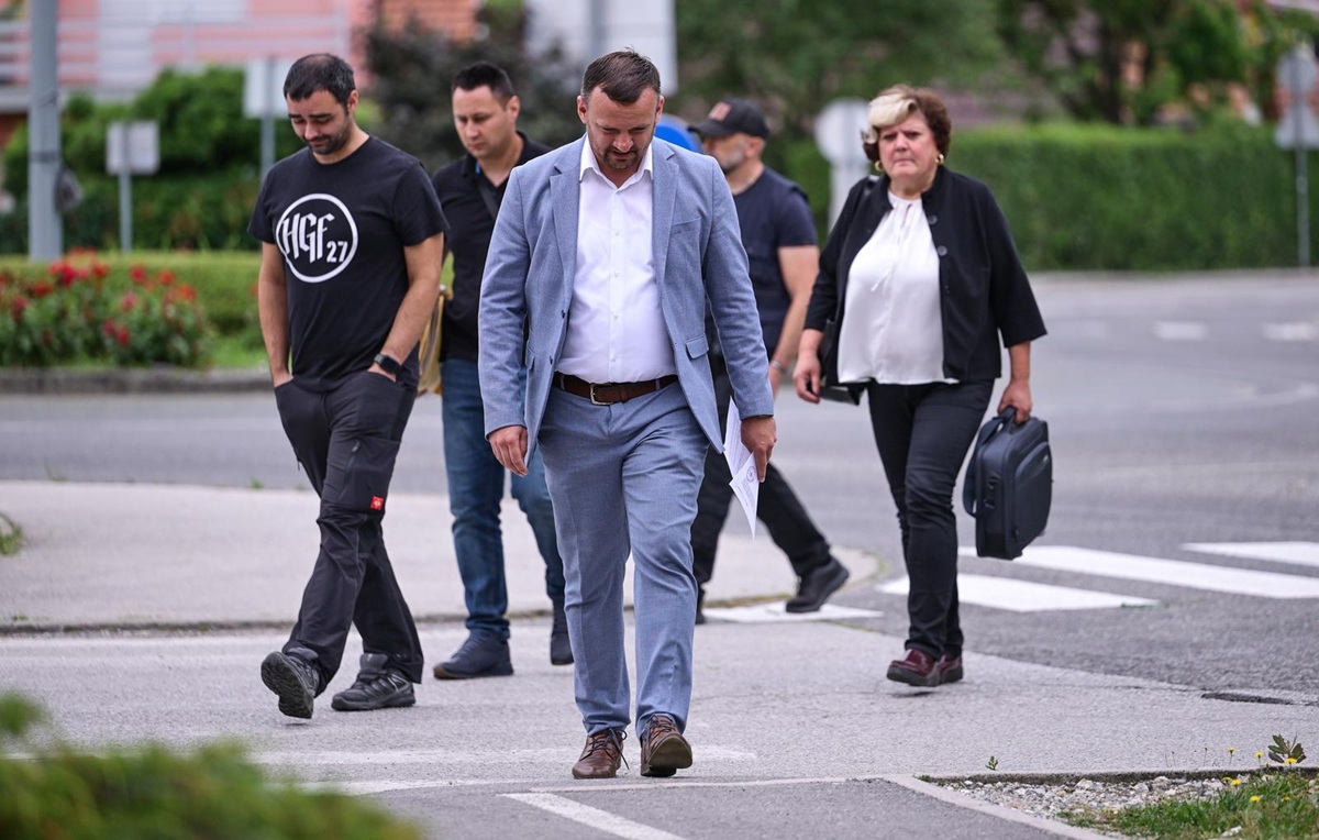 SDP i Možemo podržali Viktora Šimunića