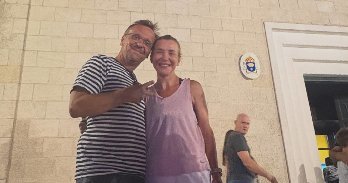 Ecija Ojdanić objavila rijetke fotografije sa suprugom za njegov rođendan