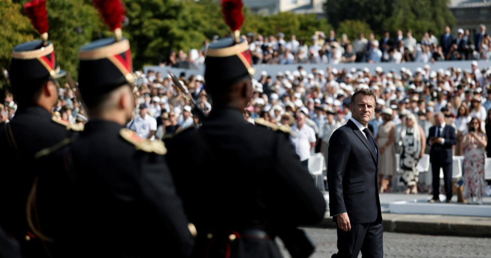 Francuska planira obuzdati državnu potrošnju, povećava iznose za vojsku i dug