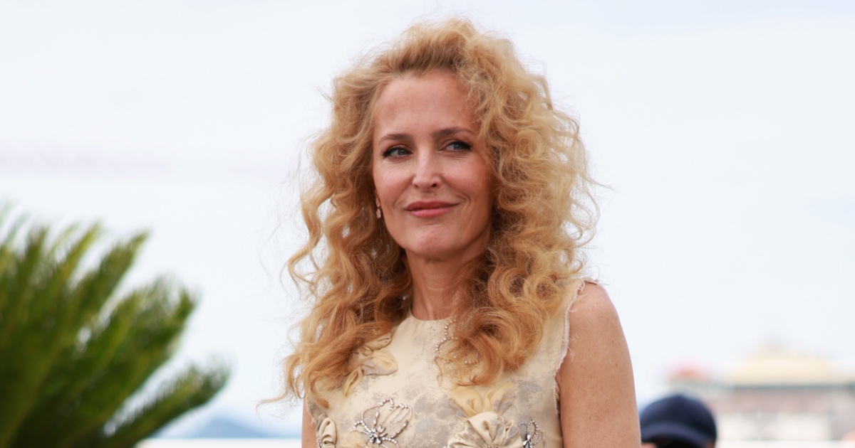 Gillian Anderson u izdanju kao iz 80-ih