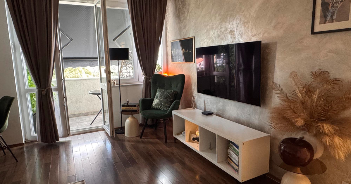 Potpuno namješten stan s pogledom na more u Rijeci prodaje se za 260.000 eura